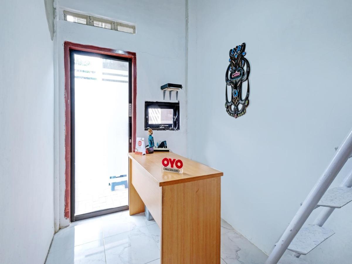 Oyo 90325 Pondok Dnayu Syariah Jarakan Exterior foto