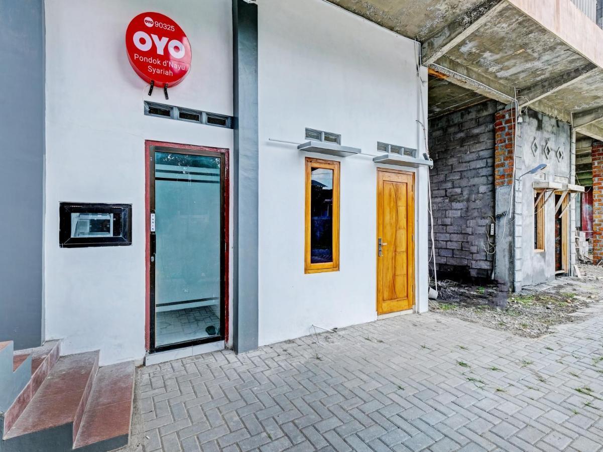 Oyo 90325 Pondok Dnayu Syariah Jarakan Exterior foto